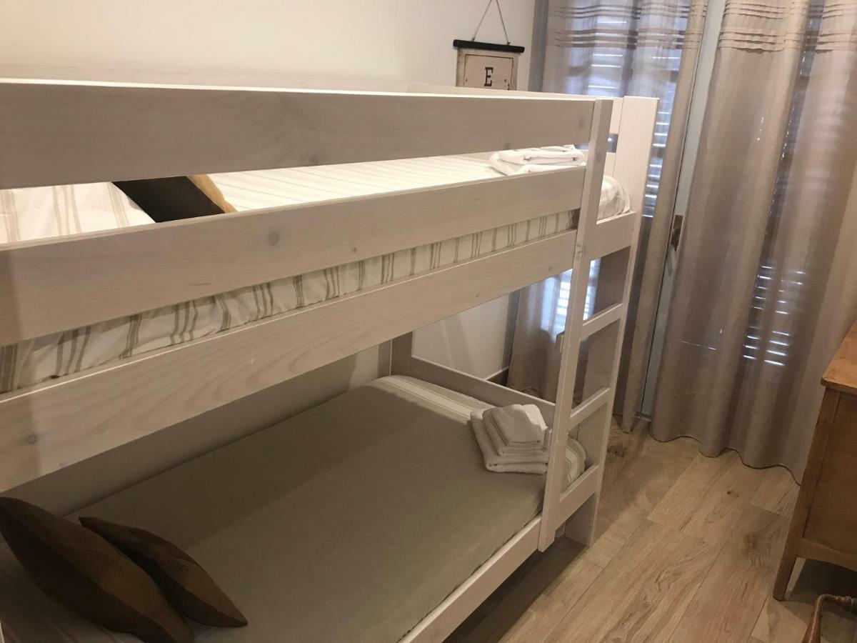 Apartament Neret II Sort Eksteriør bilde