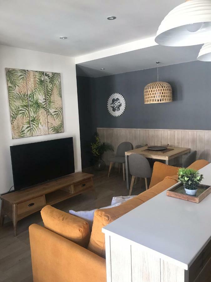 Apartament Neret II Sort Eksteriør bilde