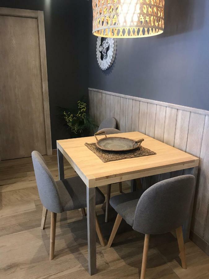 Apartament Neret II Sort Eksteriør bilde
